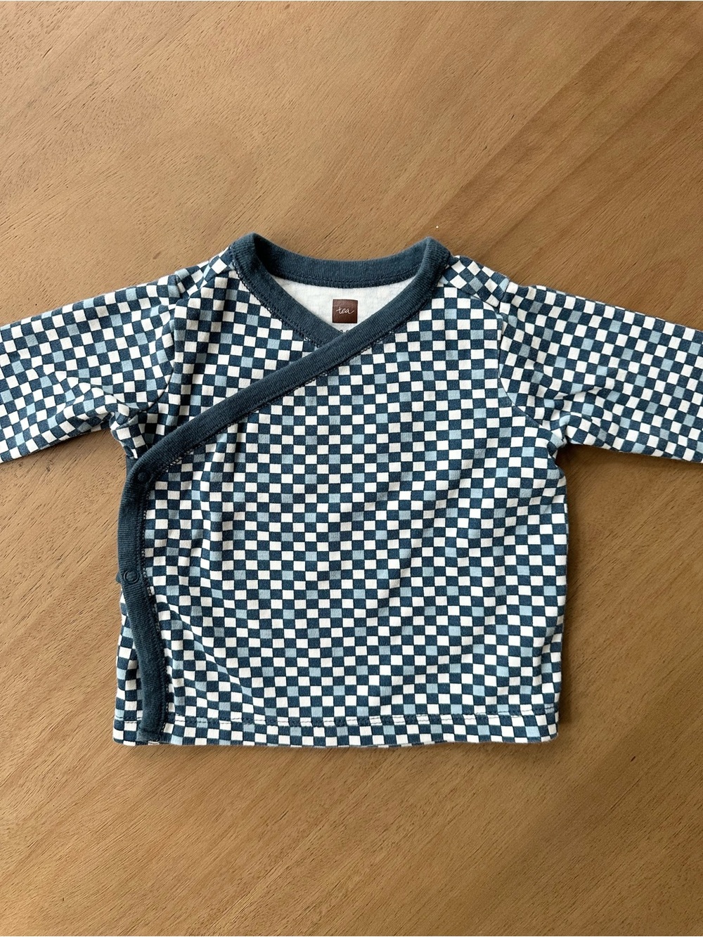 Tea Collection Baby Checkerboard Wrap Top, Size 3-6M, Navy/White - Picture 2 of 5